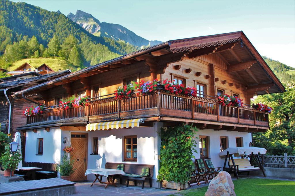 Stoanahof Villa Вирген Екстериор снимка
